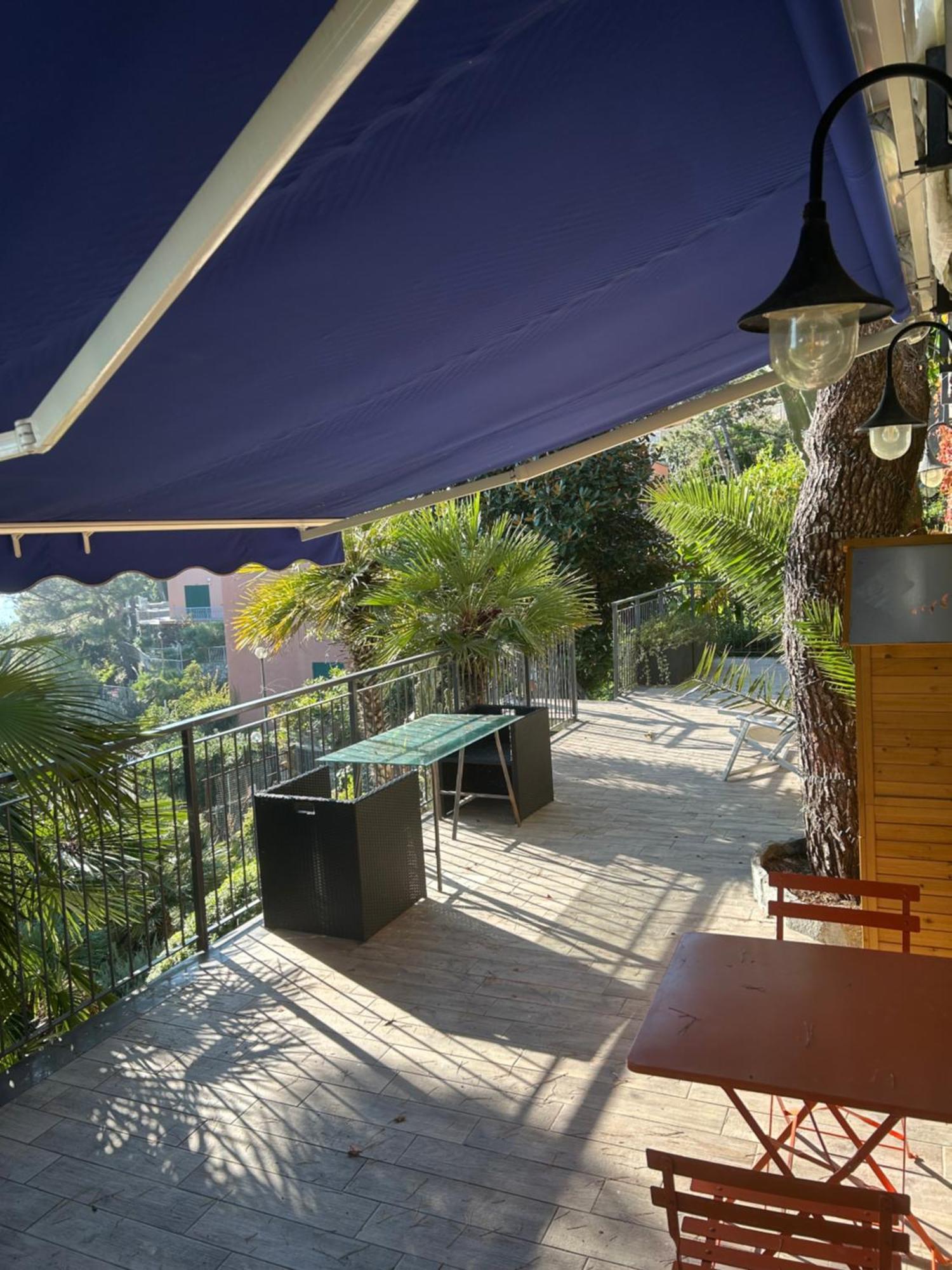 Estasi Di Cabiria Apartment Вараце Екстериор снимка